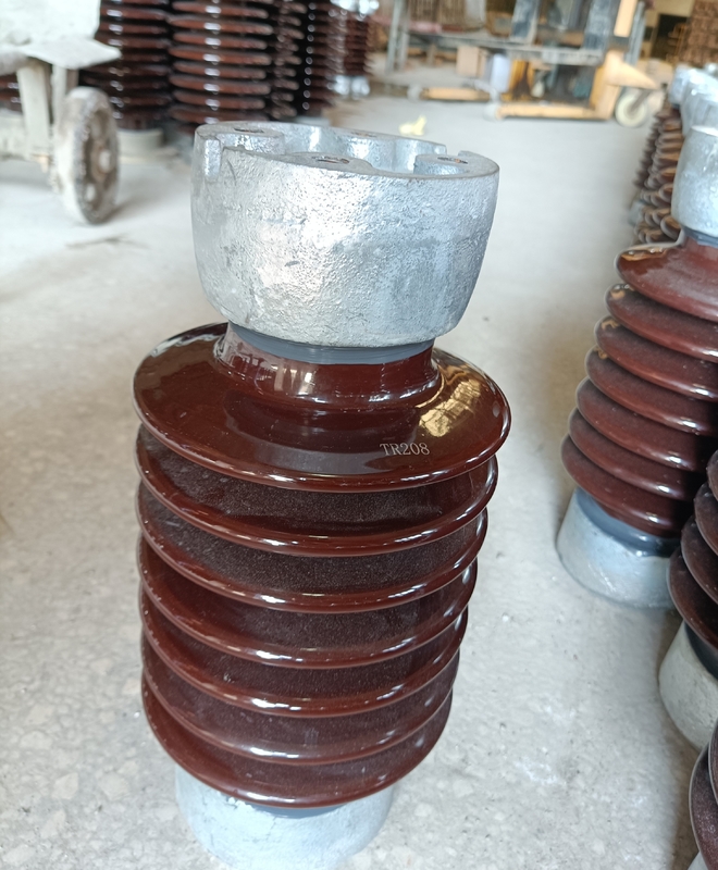 Station Porcelain Solid Core Post Insulators ANSI Brown Glaze 8.9kN For Thailand
