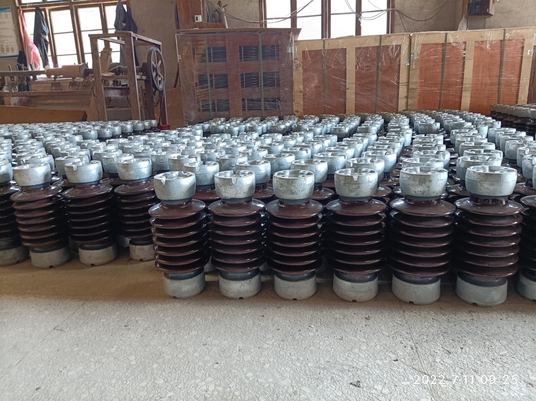 High Strength Station Post Porcelain Insulator ANSI TR-208 Brown Glaze
