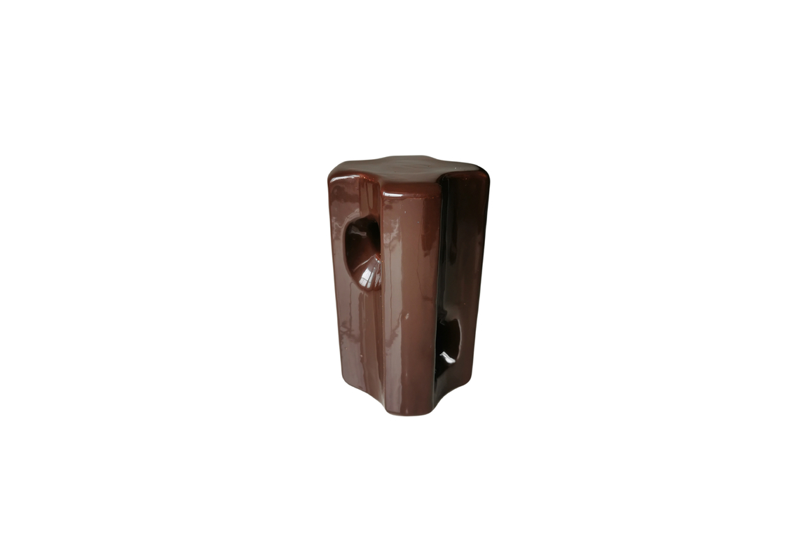 High Tensile 160kN ANSI Gy3 Porcelain Strain Insulators