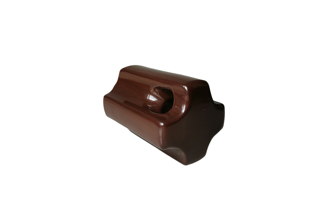 Normal Type ANSI 54-3 Porcelain Strain Insulators For Transmission