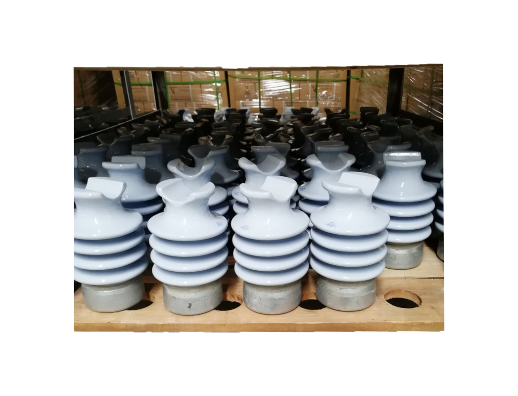 ANSI Standard 57-1S with short stud 12.5kN line Post Insulators