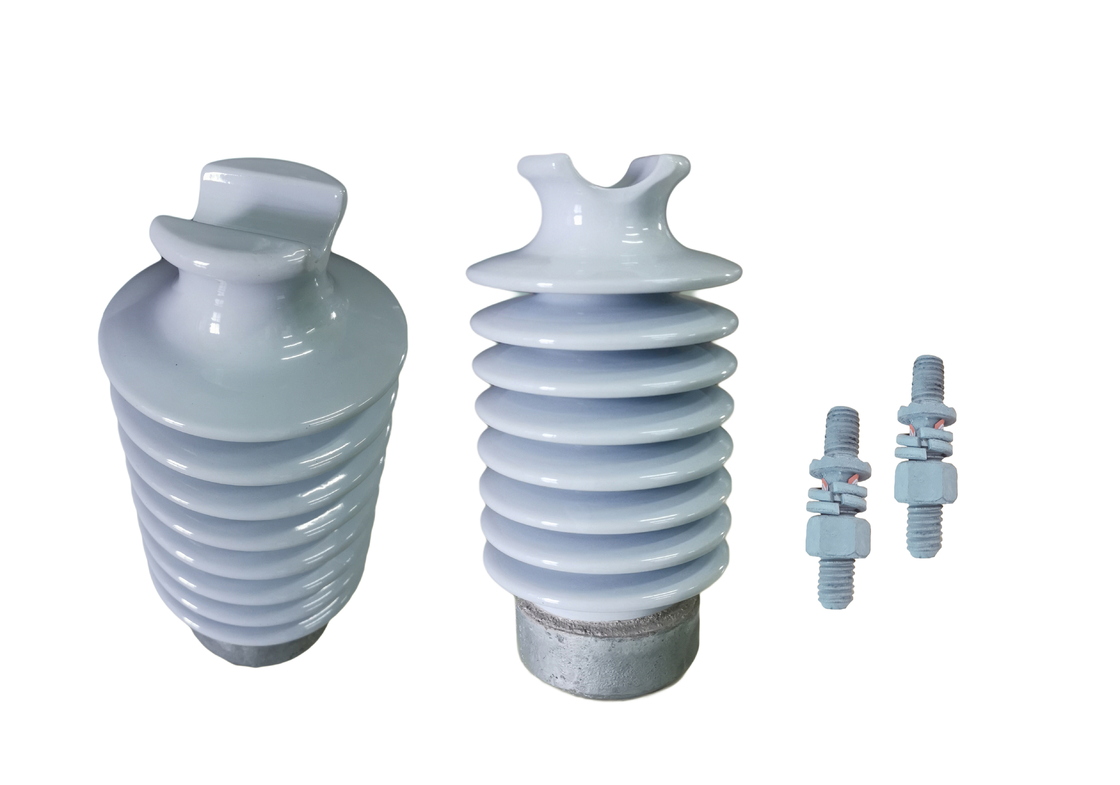 Light Gray ANSI 57-3 12.5kN Line Post Insulators With Short Stud